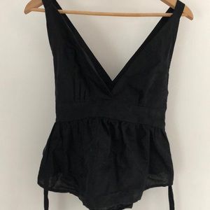 Free people deep plunge shirt, tie back🌻